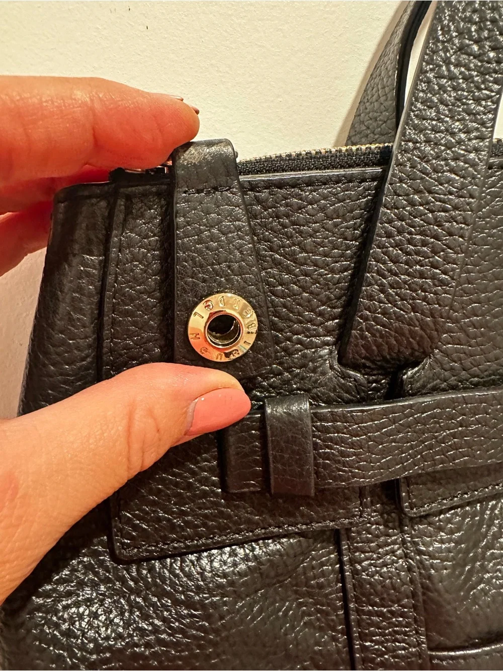 henri bendel convertible accents design